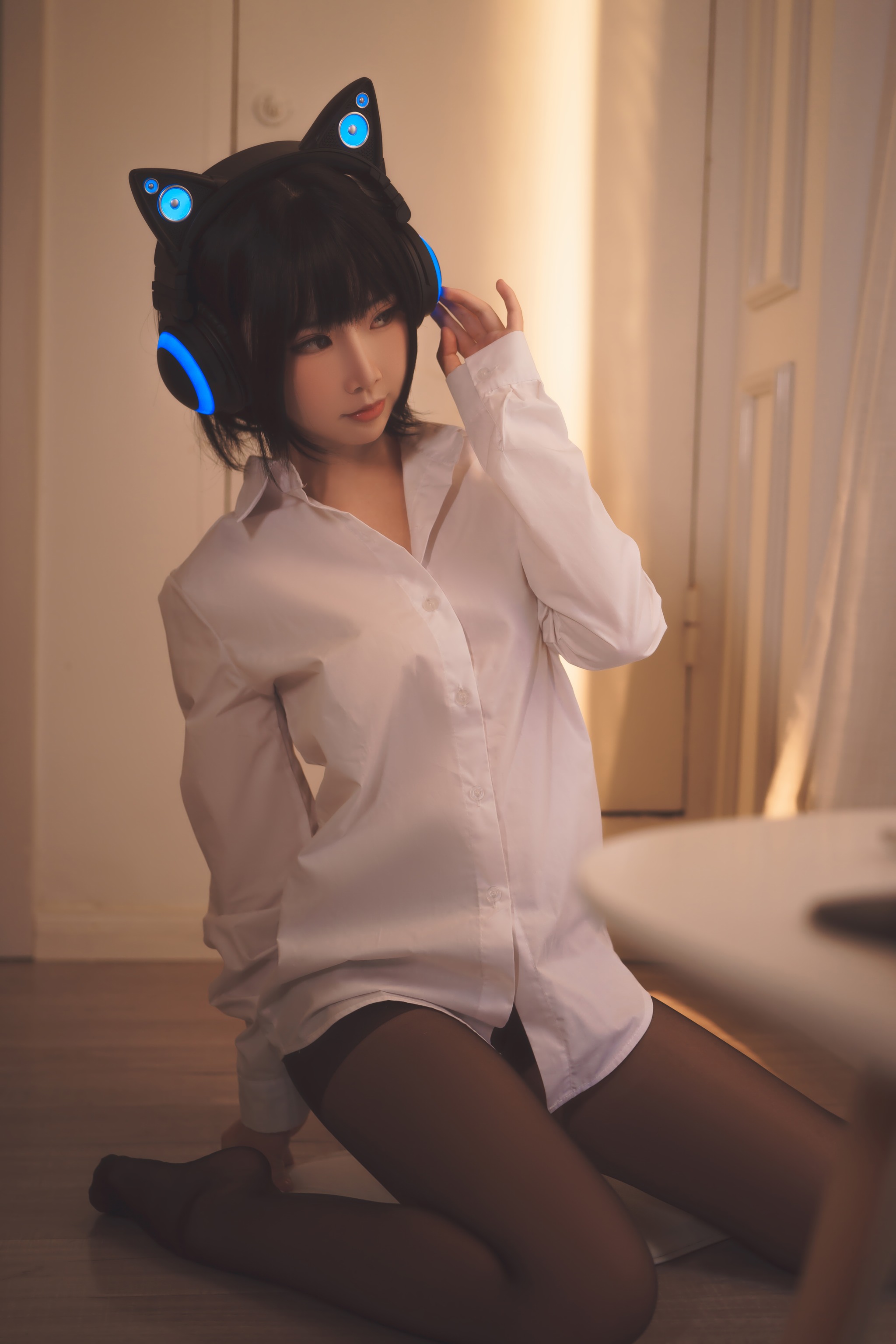图片[1]-面饼仙儿 – NO.036 Coser面饼仙儿 猫耳耳机 [17P]-XikXak